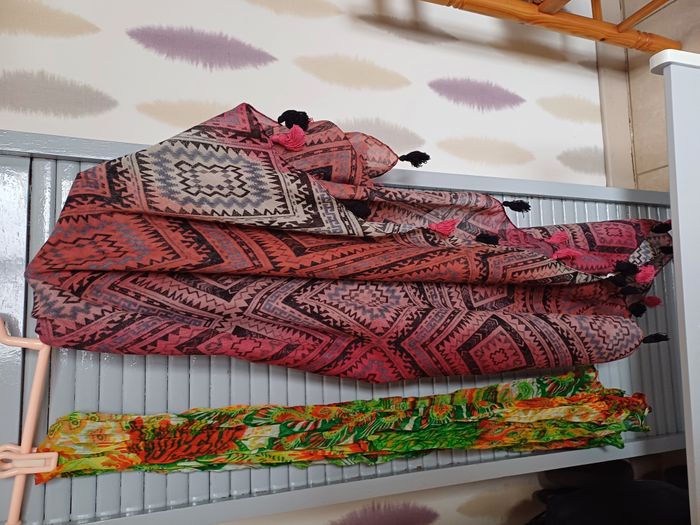 chèche et foulard froissé femmes