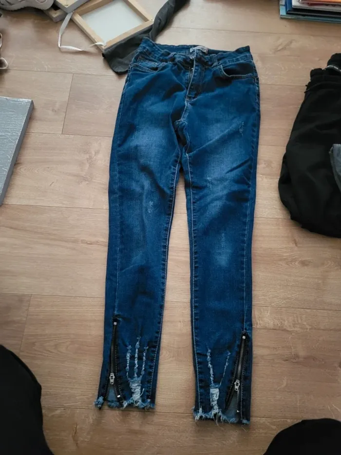 Lot 11 pantalons femme - photo numéro 6