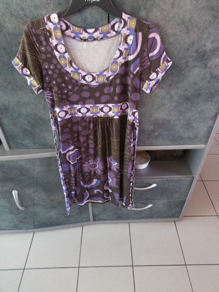 Robe a col arrondi et imprimé