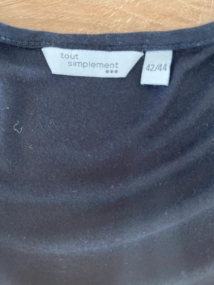 Teeshirt Tout Simplement noir - photo numéro 3