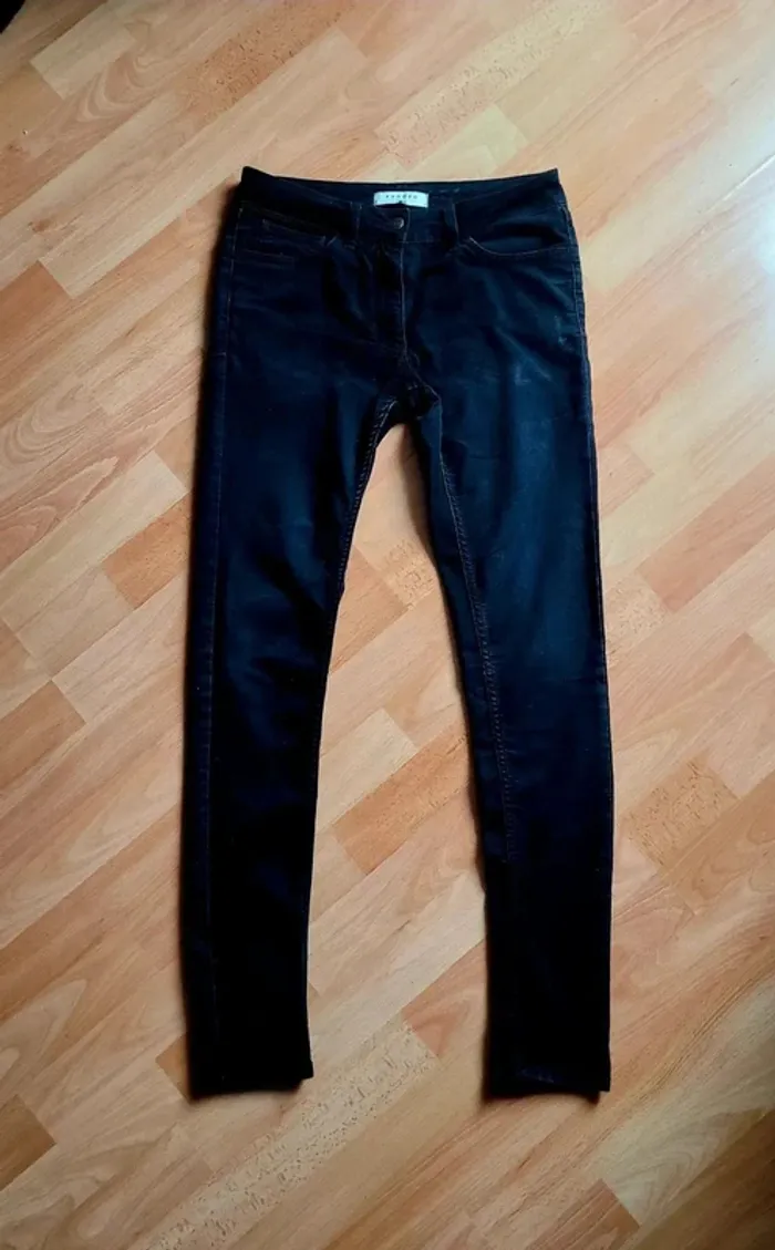 Jeans slim noir Sandro taille 36