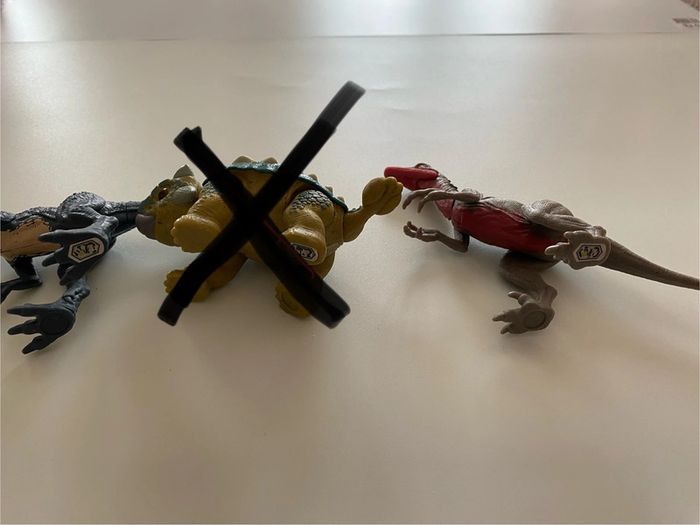 Lot 2 dinosaures jurassic world - photo numéro 5