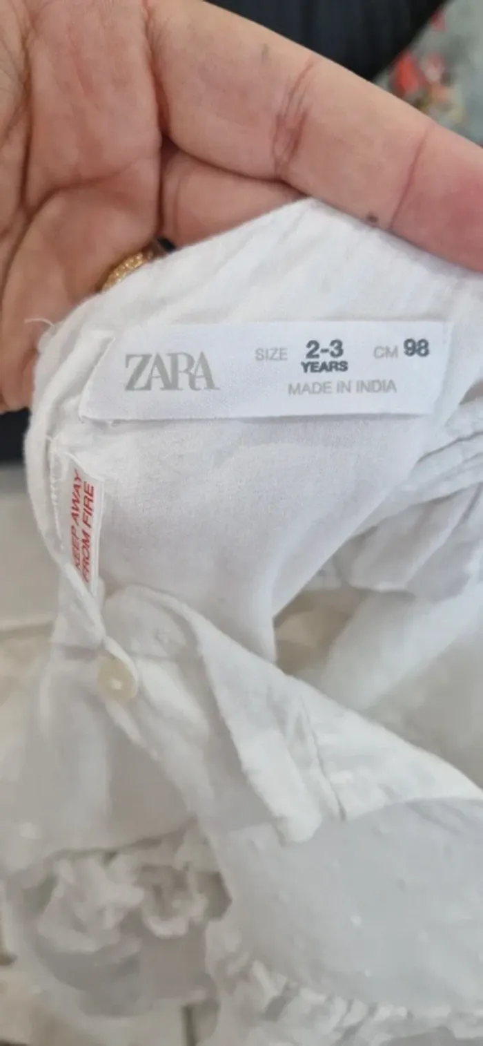 Robe broderie zara - photo numéro 3