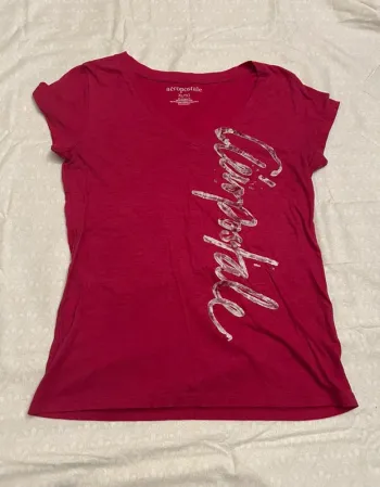 vintage hot pink aeropostale shirt