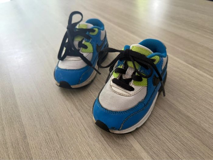 Nike Air Max – Taille 22 - photo numéro 2