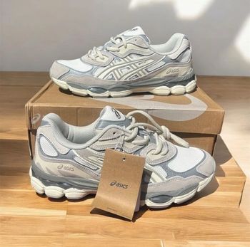 Asics gel nyc gris taille 37