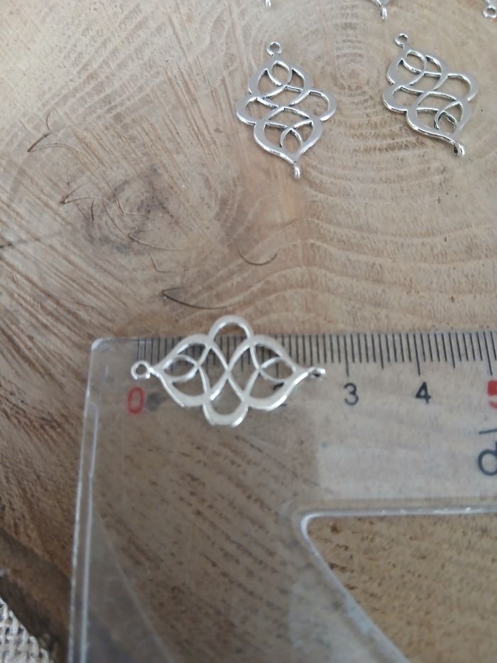 Lot de 16 pendentifs connecteurs argenté - photo numéro 3
