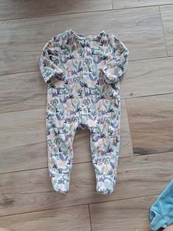 Pyjama Tape a l œil 9 mois