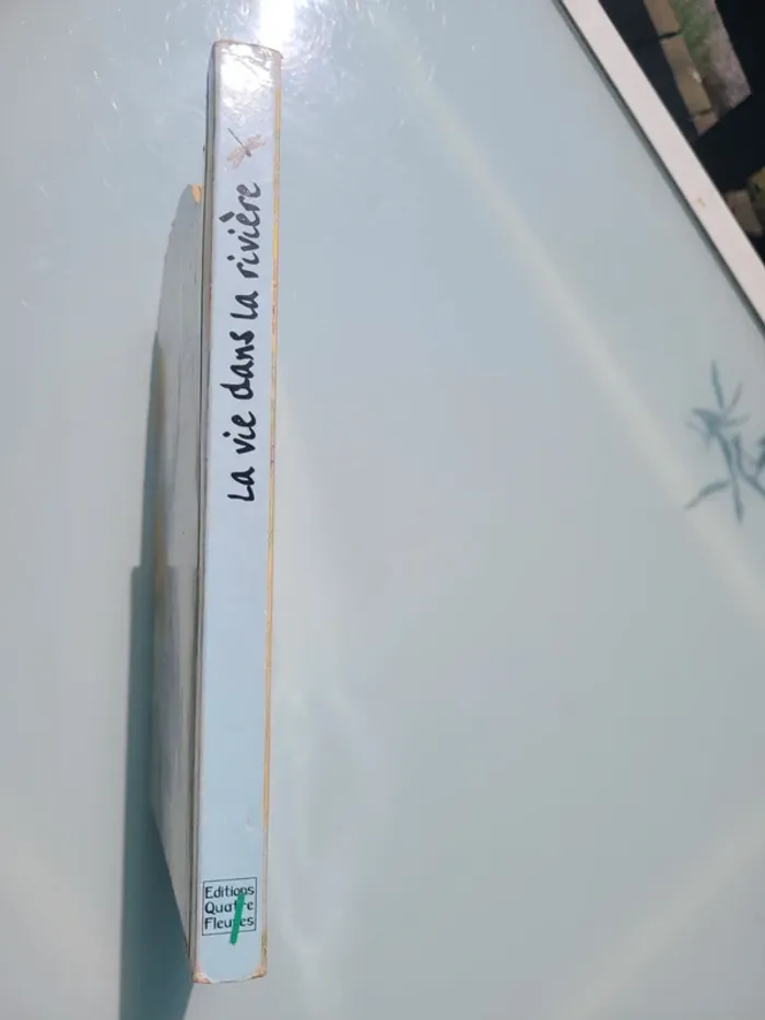Rare, Superbe livre grand format à toucher 🐢 La vie dans la rivière 🐟 - photo numéro 13