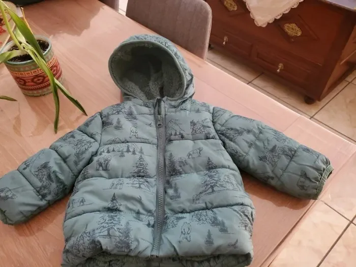 Doudoune fourrée avec capuche Tex taille 18 mois - photo numéro 2