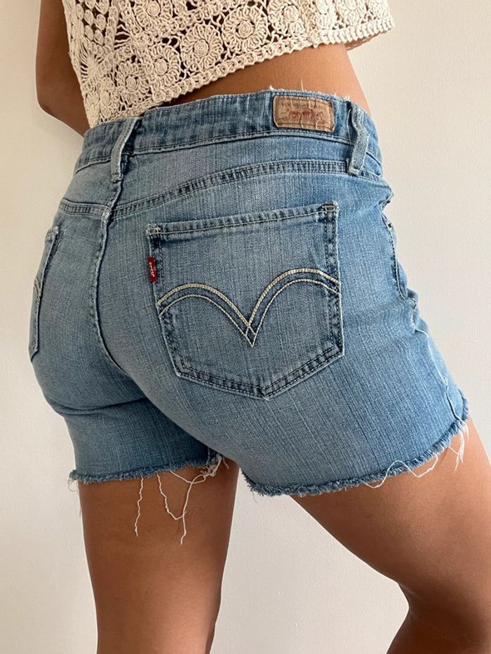 Short en jean Lévis 518 vintage usa taille 36/38 bleu top état - photo numéro 2