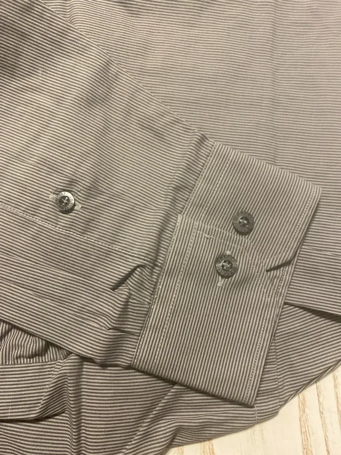 chemise manche longue rayé gris Lacoste taille 42 - photo numéro 6