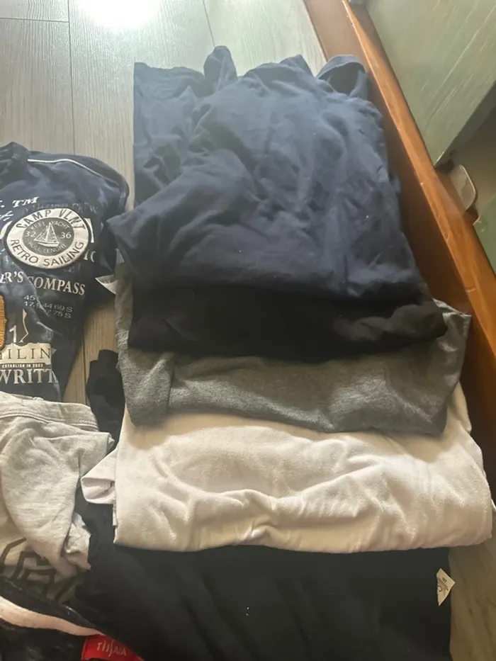 Lot (8)ti-shirt 👕 taille 4/3XL - photo numéro 4