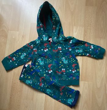 ensemble pantalon et veste zippée imprimé dinosaures rigolos taille 6 mois