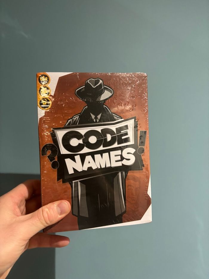 Jeu de société Codenames – neuf