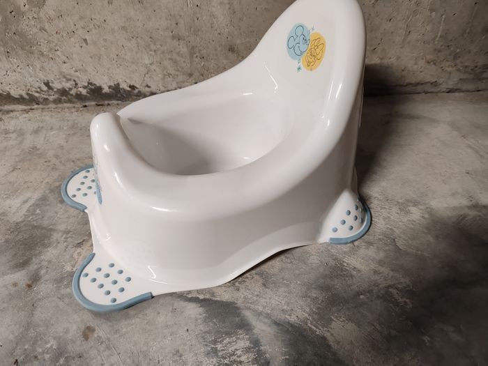 Lot de 2 pots pour bébé dont un musical