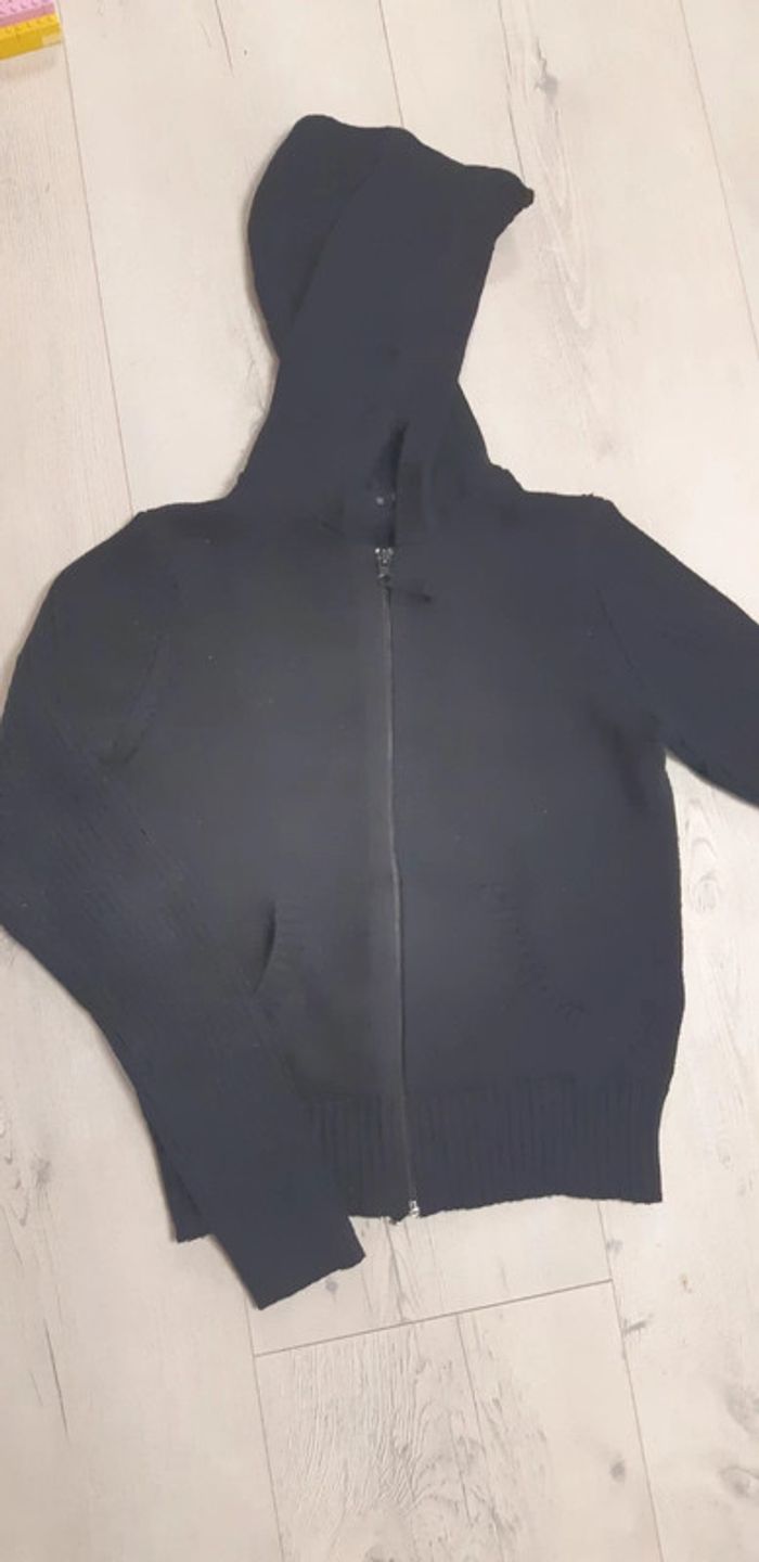 Gilet femme noir à fermeture éclair + capuche