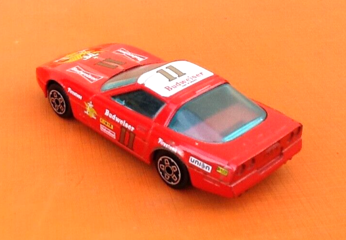 Voiture miniature Chevrolet Corvette Burago - photo numéro 3