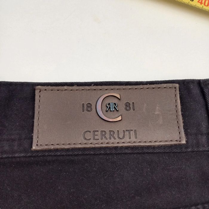 Jean noir cerruti - photo numéro 4