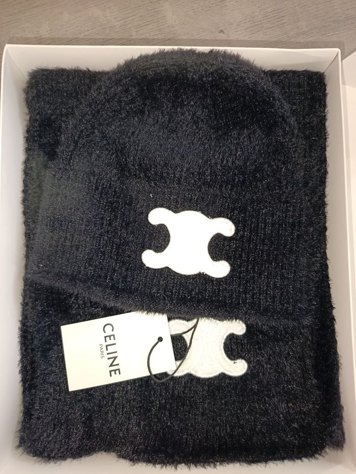 Coffret Céline bonnet + écharpe