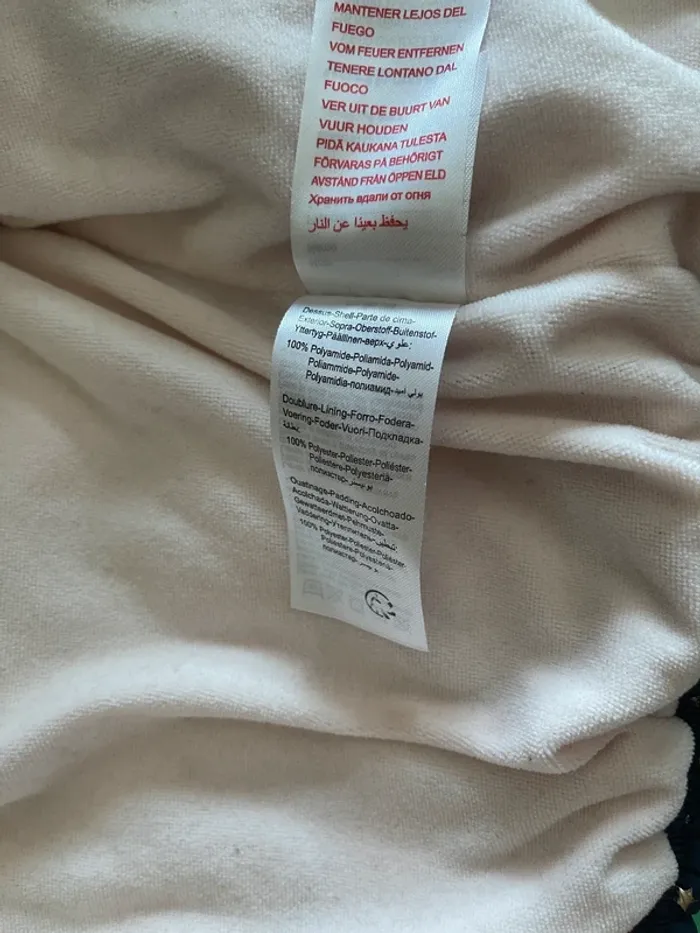 Doudoune bleu avec étoiles 2ans - photo numéro 8