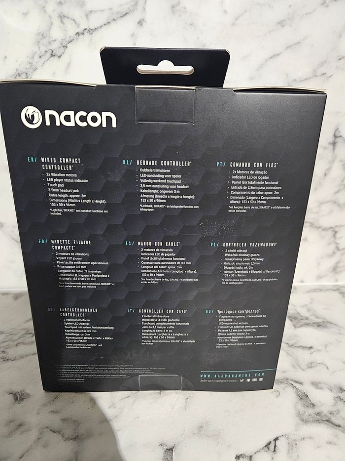 Manette ps4 filaire rétroeclairée Nacon - photo numéro 4