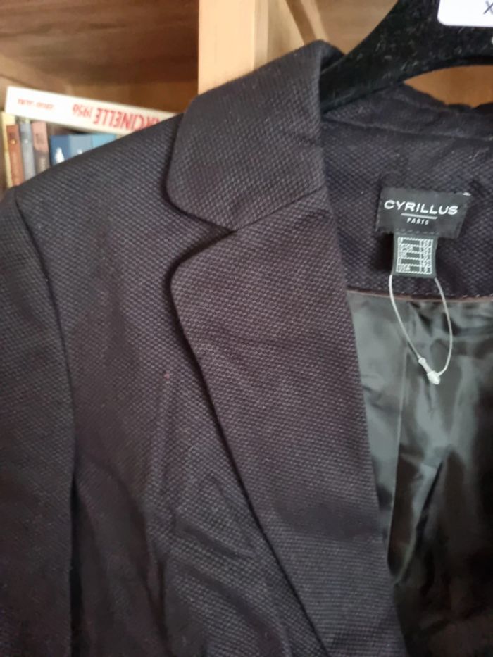 Veste Cyrillus neuve taille 38 - photo numéro 3