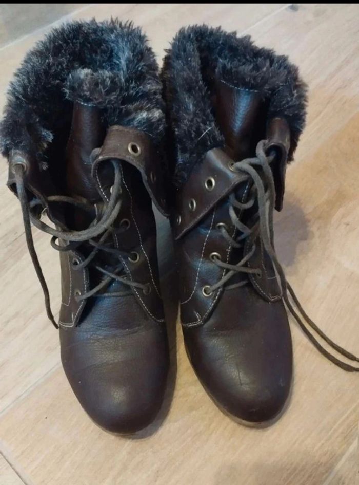 Bottines  fourrées  38 - photo numéro 2