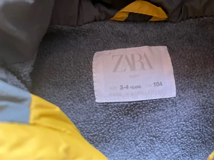 Doudoune sans manches  Zara 3-4 ans - photo numéro 8