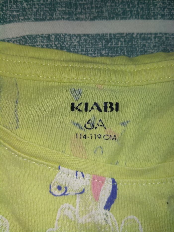 T-shirt fille  Kiabi 6 ans licornes et arc-en-ciel - photo numéro 3