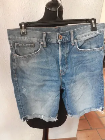 Short en jeans