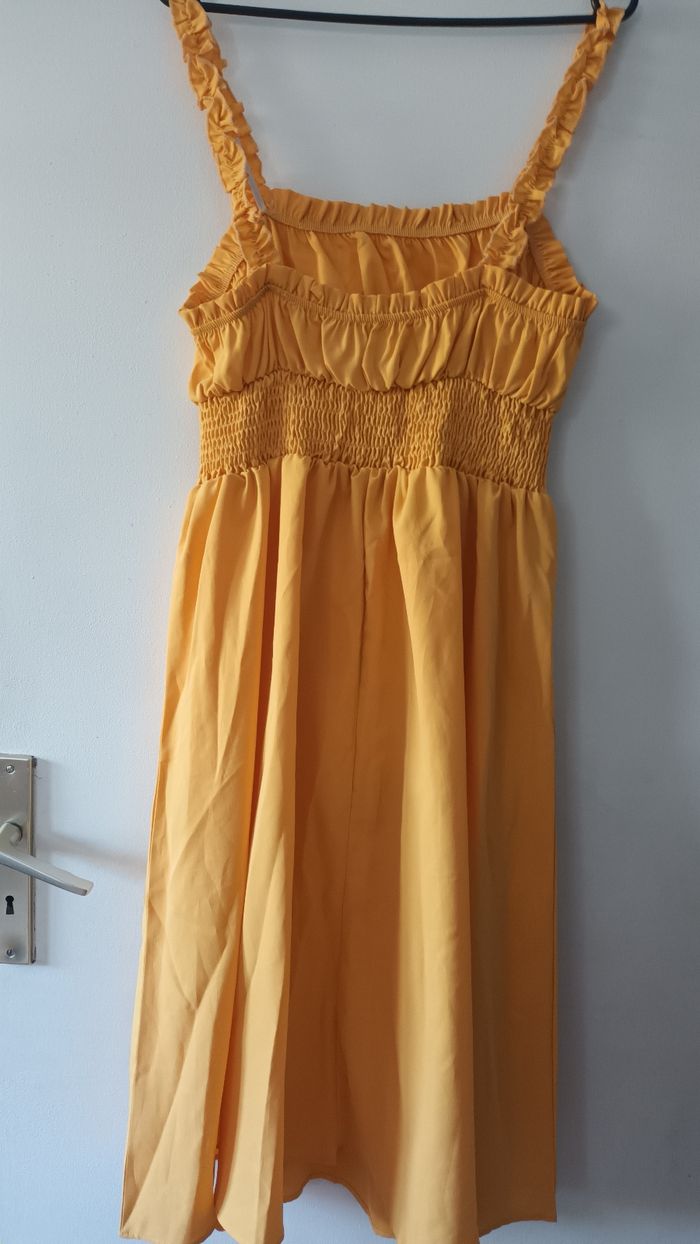 Robe longue jaune d'été - photo numéro 2
