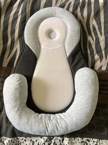 Coussin cale bébé anti tête plate