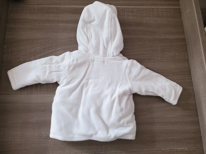 Lot de 3 gilets et 1 manteau bébé 1 mois - photo numéro 5