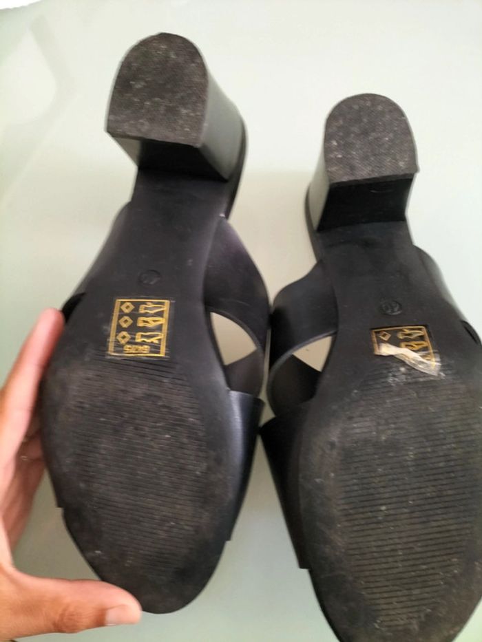 Chaussure a talon peu porté taille 40 - photo numéro 4