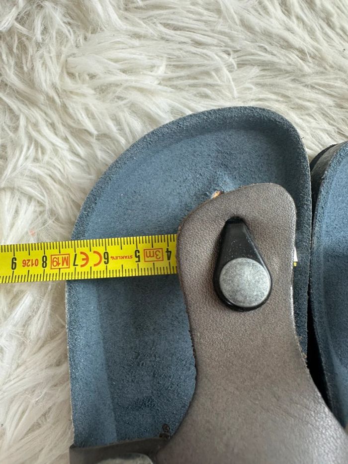 Paire de claquette Reqins taille 29 - photo numéro 7