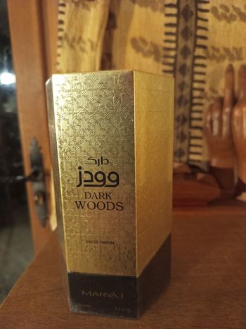Parfum dark woods b'y maryaj perfumes