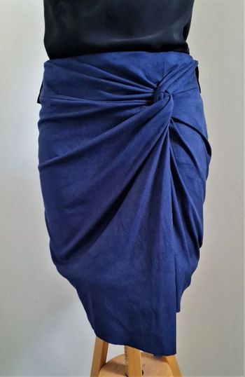 📌 Jupe Fantaisie en Suédine - Promod