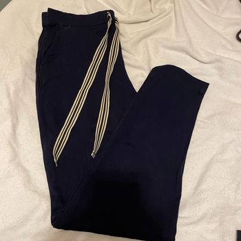 Pantalon bleu nuit