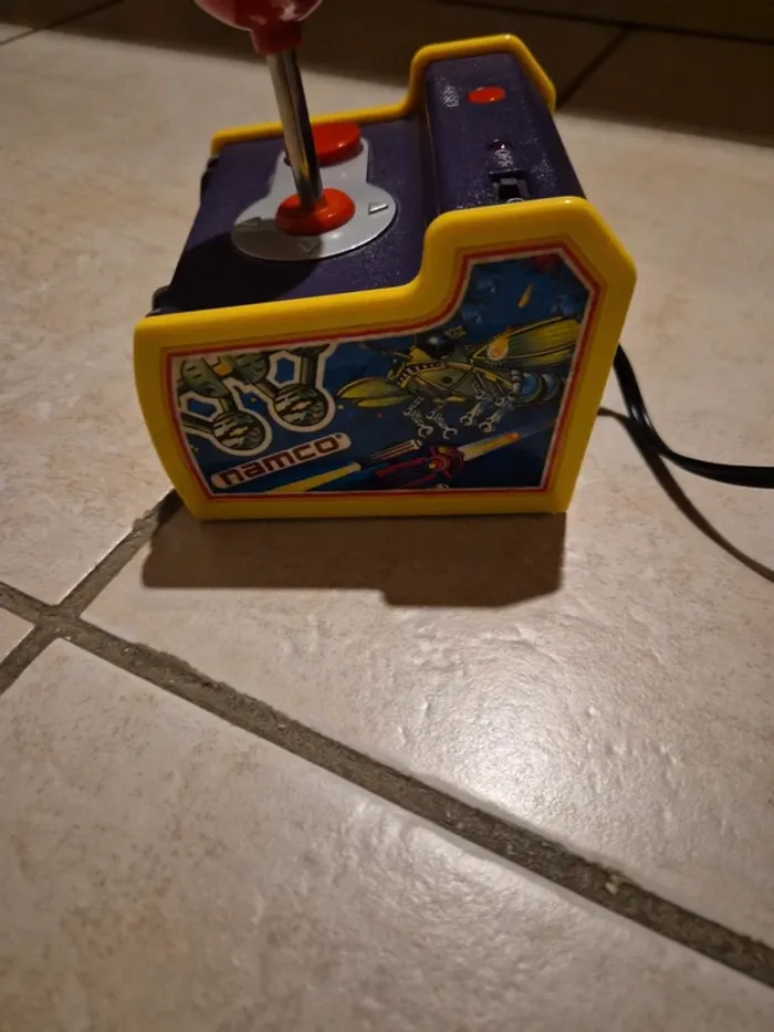 Console retro 2003 Pacman - photo numéro 4