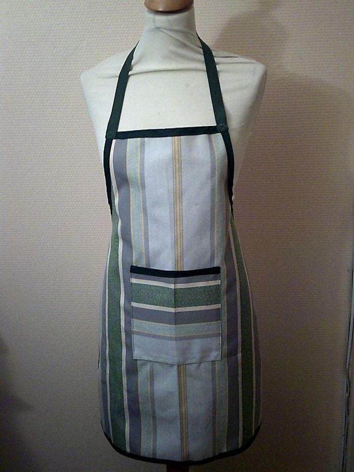 Tablier de cuisine & bricolage en tissu store -fait main-recylé