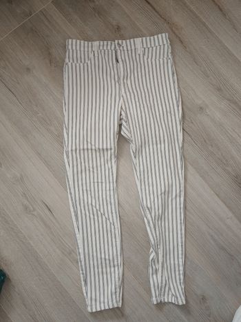 Pantalon stradivarius 