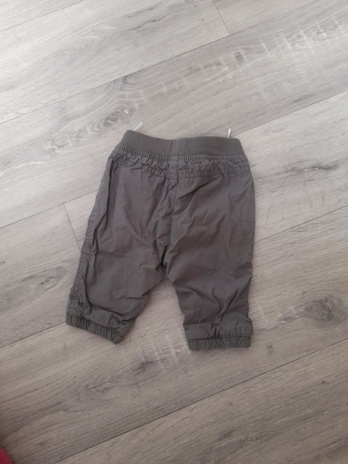 Pantalon 3 mois - photo numéro 2