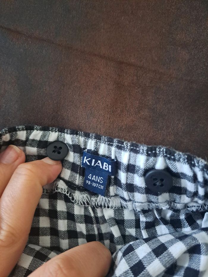Lot vêtements 4 ans - photo numéro 3