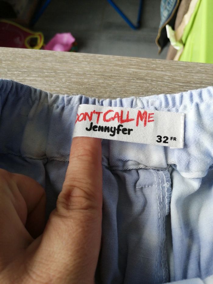 Jean taille 32 - photo numéro 3