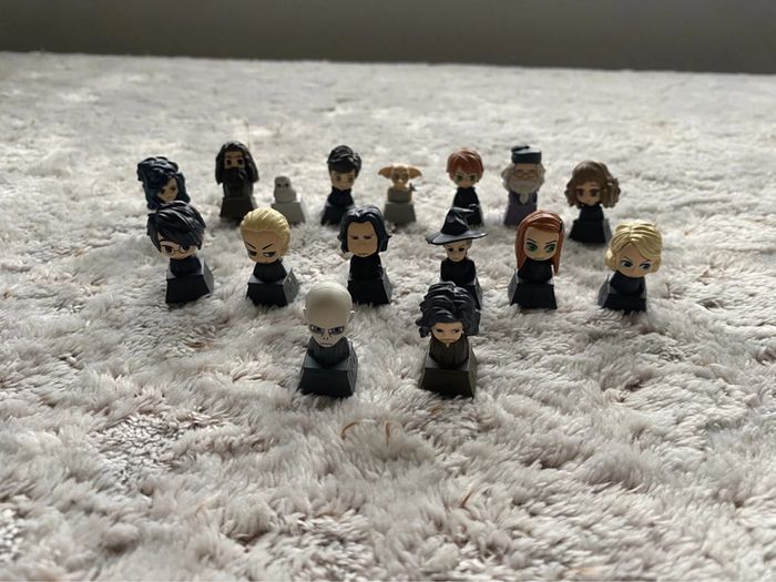 Collection complète des 16 figurines Harry Potter wizzis - photo numéro 5