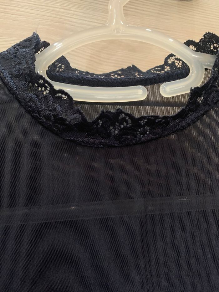 Haut transparent dentelle - photo numéro 2