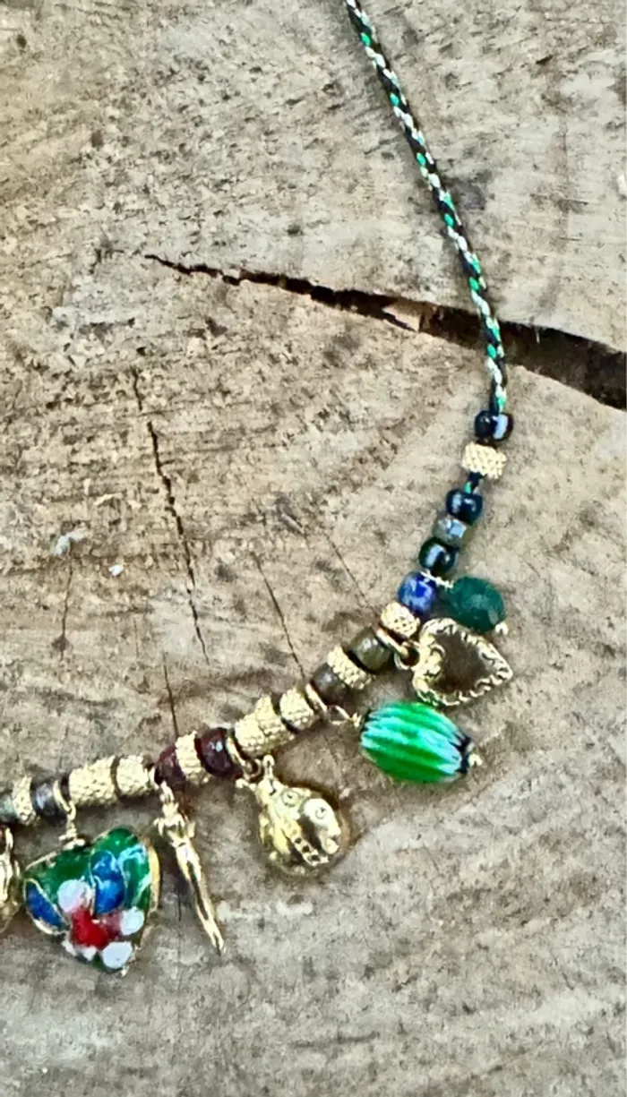 Collier cordons tressés habaha Paris  perles naturelles poisson corne trèfle grigri cœur - photo numéro 9