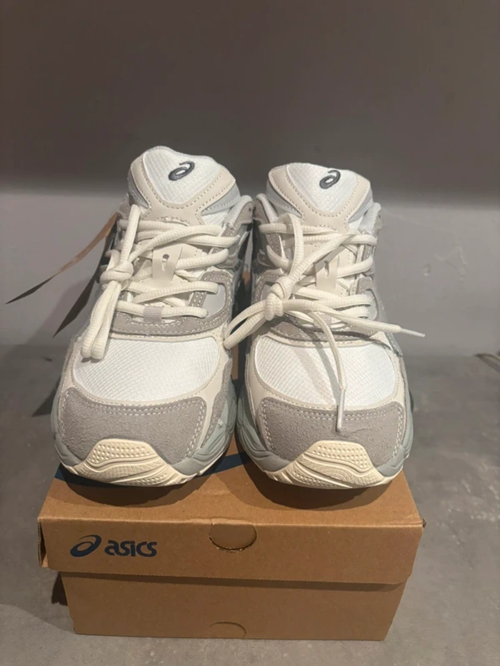 Asics Gel NYC Gris Riz - photo numéro 2