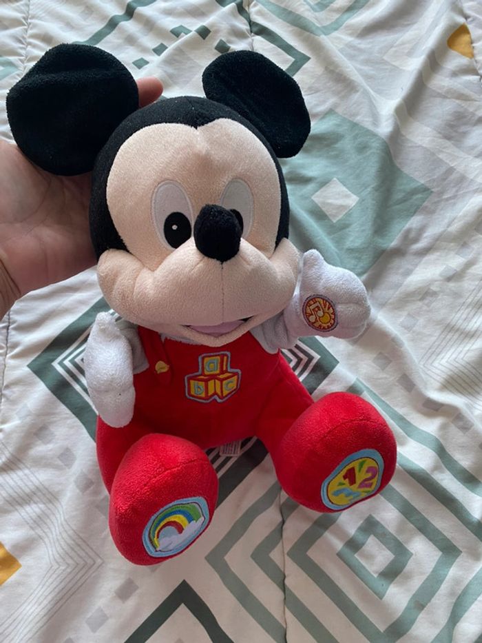 Peluche Mickey